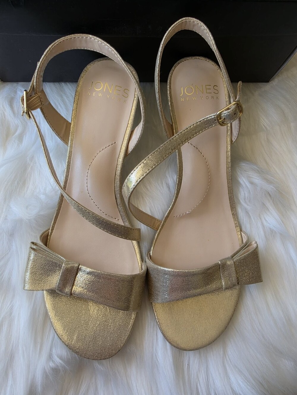 Jewel Badgley MischkaWomen's Valarie Kitten Heel Evening Sandals, 7.5M